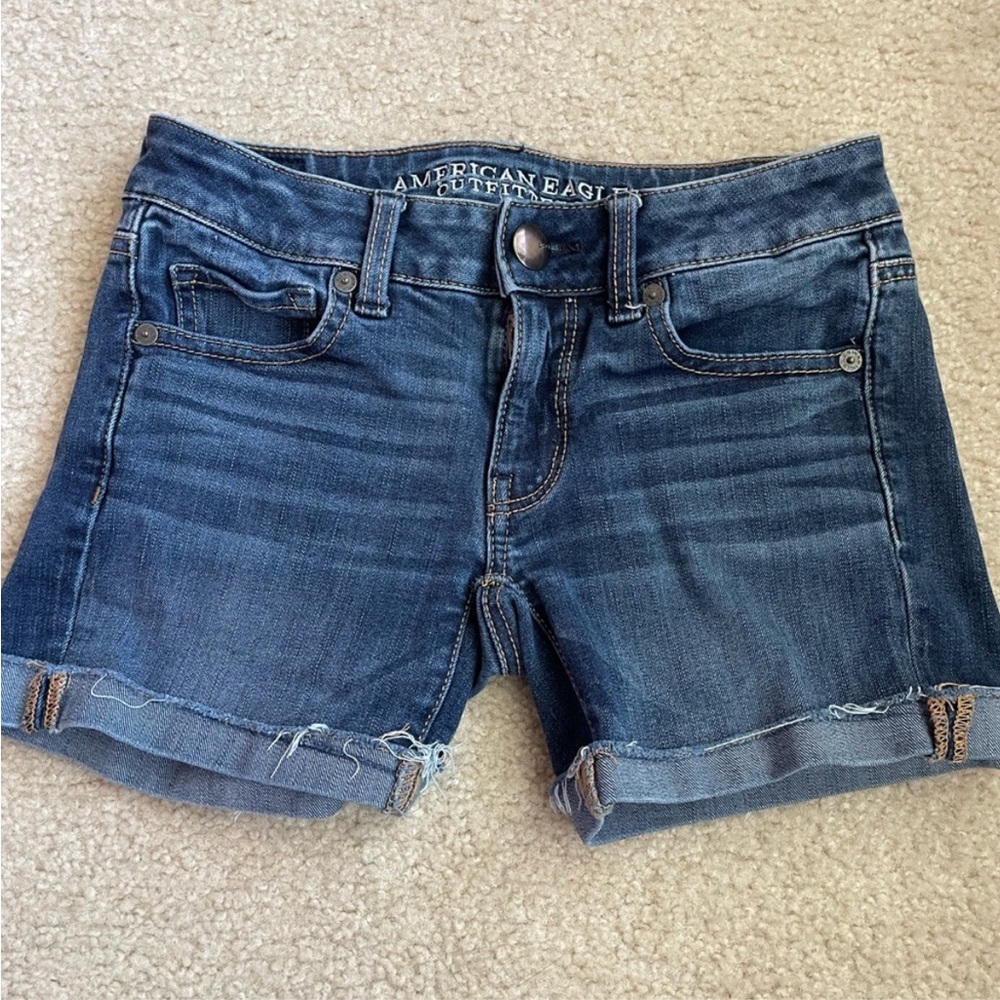 American Eagle Outfitters Blue Denim Rolled-Hem Women's Shorts